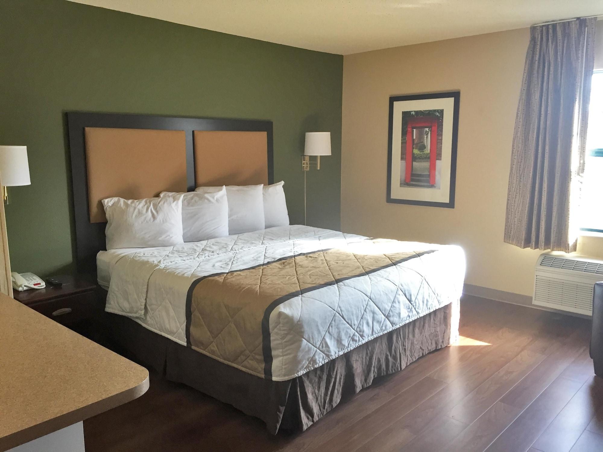 Extended Stay America Select Suites - Detroit - Novi - Haggerty Road Northville Екстер'єр фото
