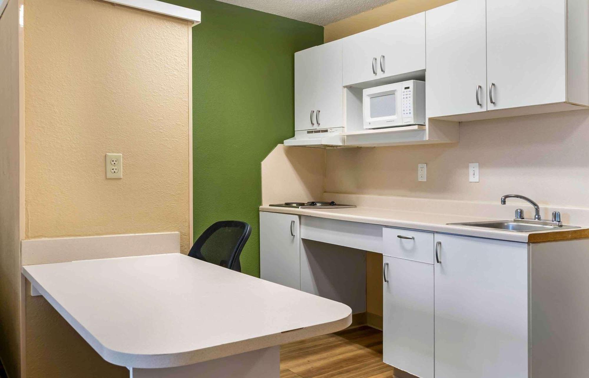 Extended Stay America Select Suites - Detroit - Novi - Haggerty Road Northville Екстер'єр фото