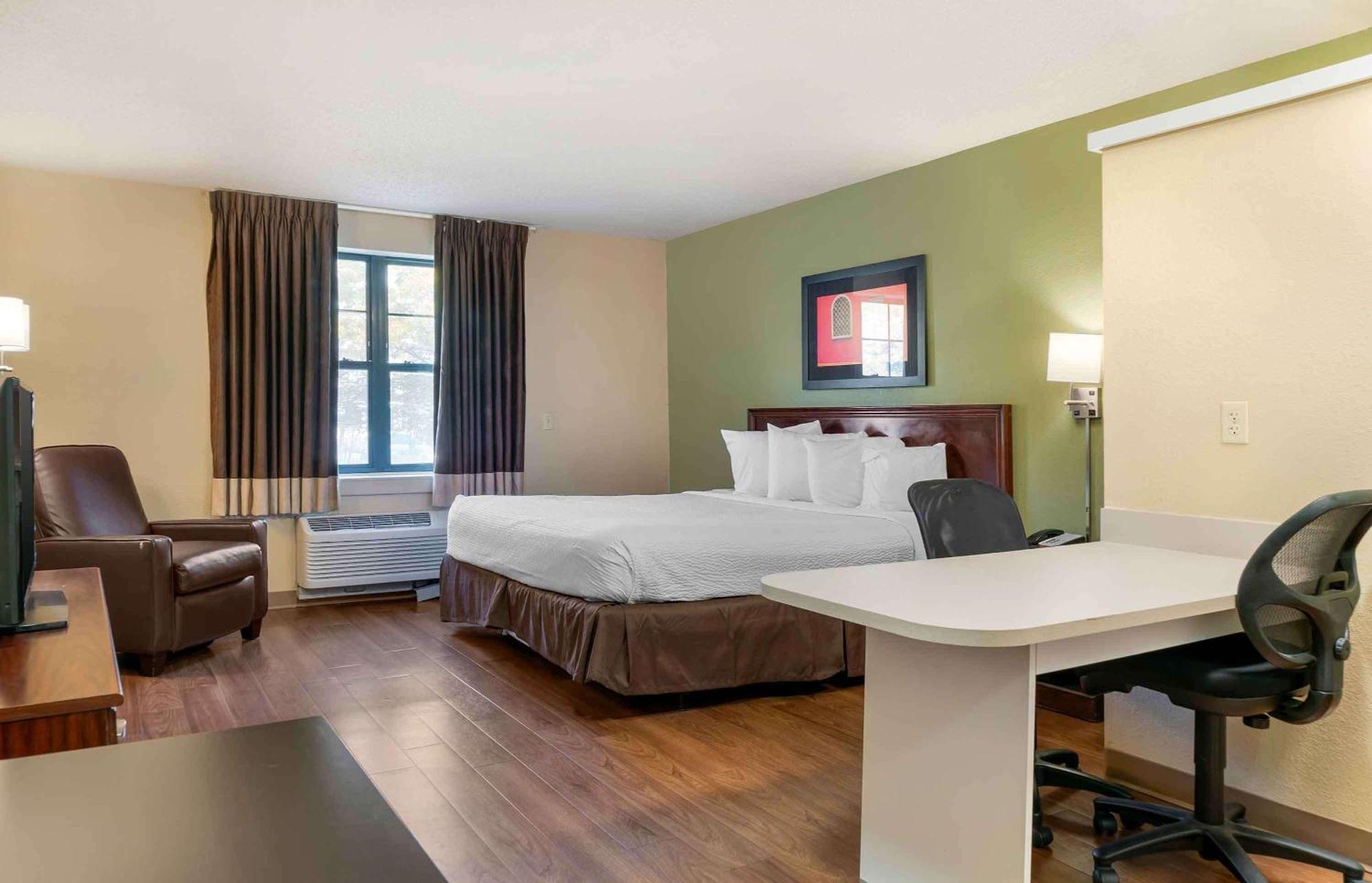 Extended Stay America Select Suites - Detroit - Novi - Haggerty Road Northville Екстер'єр фото