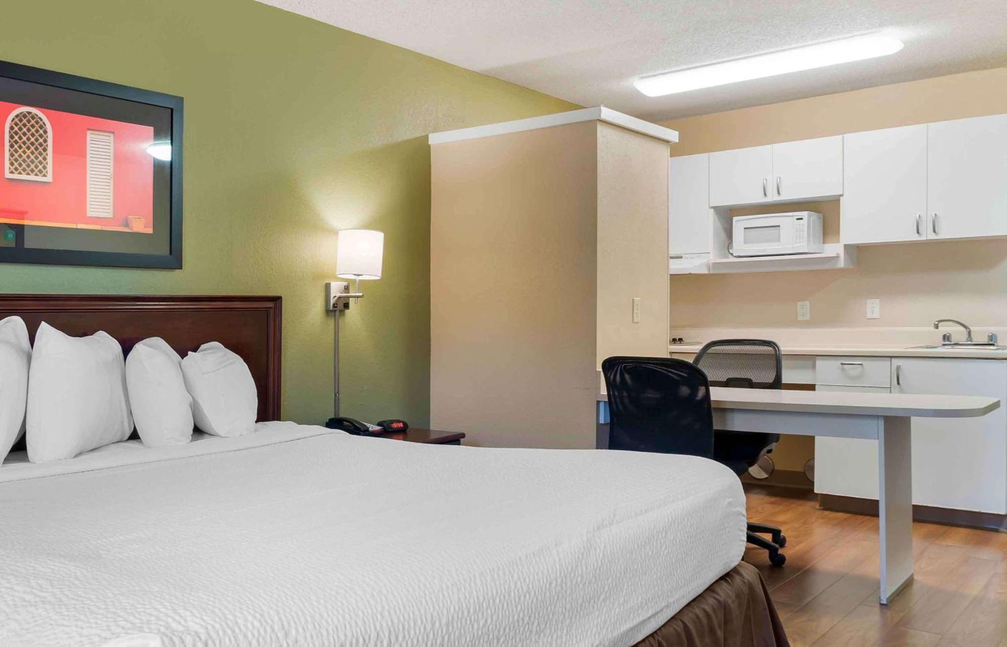 Extended Stay America Select Suites - Detroit - Novi - Haggerty Road Northville Екстер'єр фото