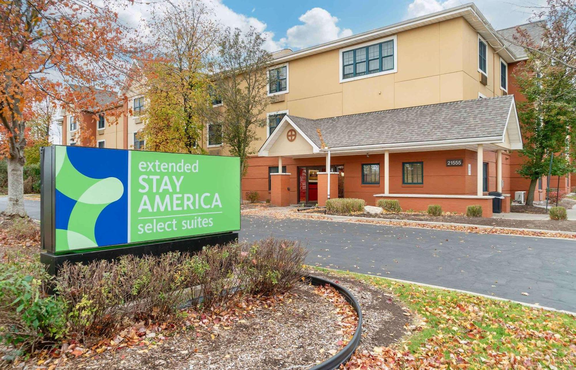 Extended Stay America Select Suites - Detroit - Novi - Haggerty Road Northville Екстер'єр фото
