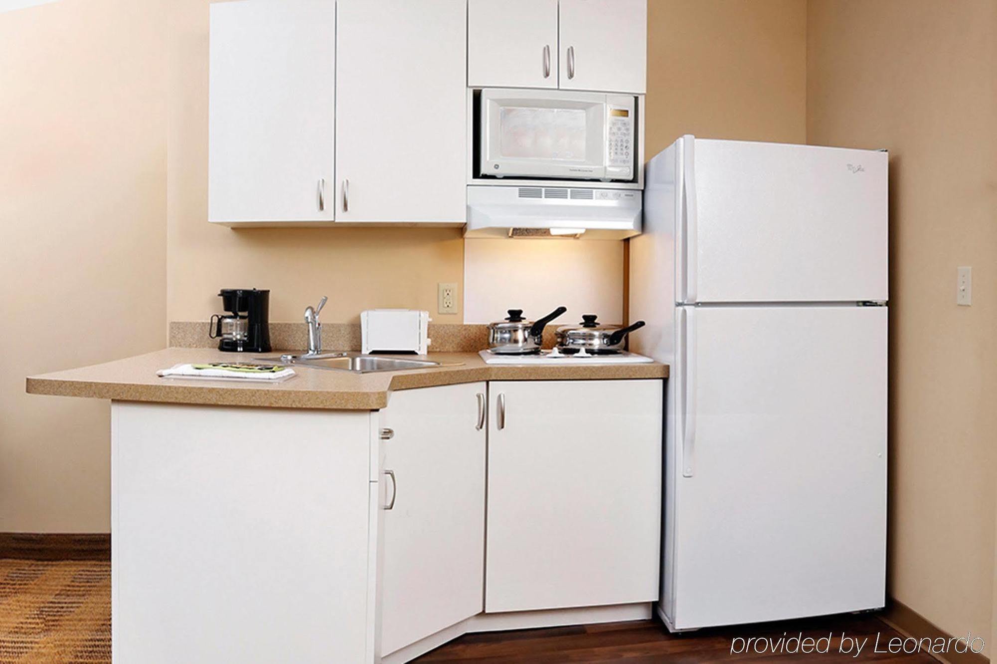 Extended Stay America Select Suites - Detroit - Novi - Haggerty Road Northville Екстер'єр фото