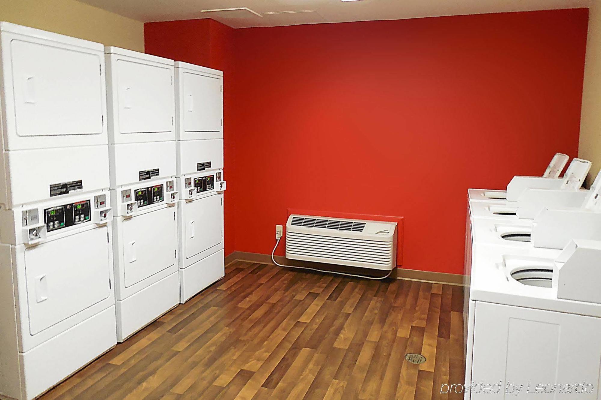 Extended Stay America Select Suites - Detroit - Novi - Haggerty Road Northville Екстер'єр фото